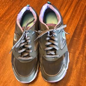 Skechers memory foam sz 11 tennis shoes